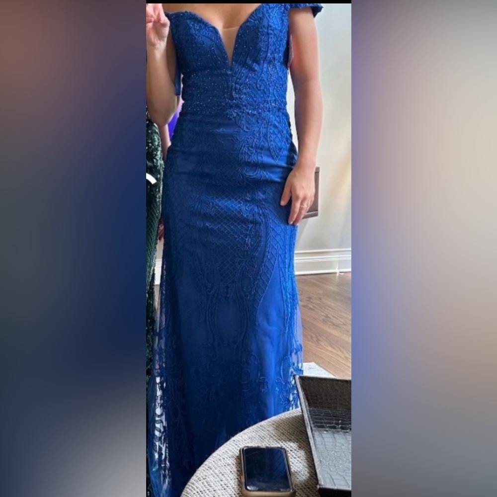 NWT Morrell Maxie Gown